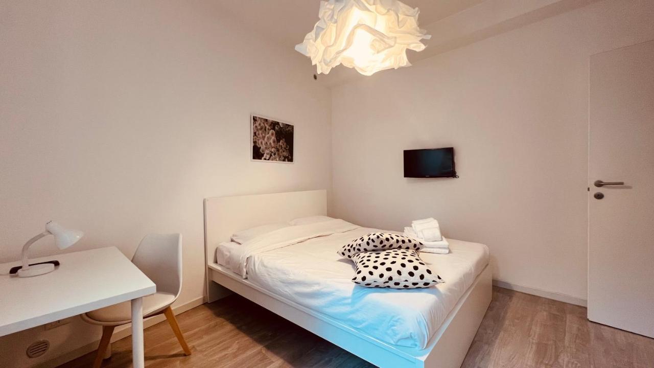 White House Lounge Supreme Apartment Udine Ngoại thất bức ảnh