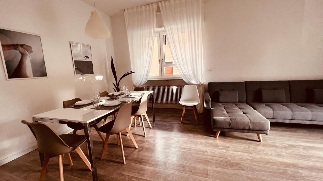 White House Lounge Supreme Apartment Udine Ngoại thất bức ảnh