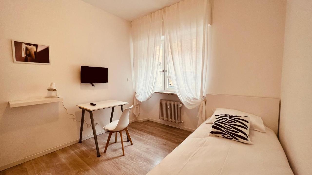 White House Lounge Supreme Apartment Udine Ngoại thất bức ảnh