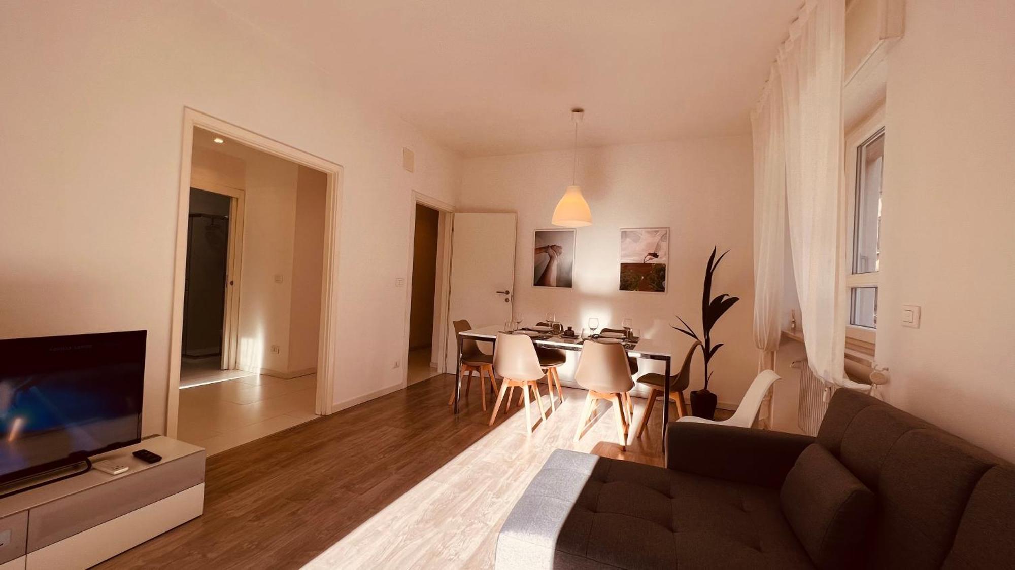 White House Lounge Supreme Apartment Udine Ngoại thất bức ảnh